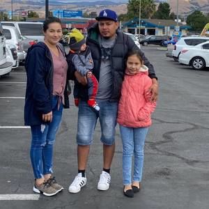 Meet your Posher, Sánchez